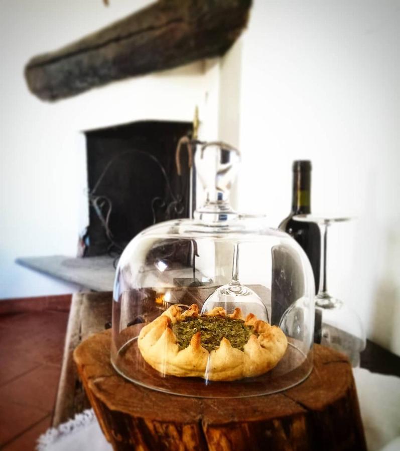 לינה וארוחת בוקר Santa Lucia  Dulcis In Borgo מראה חיצוני תמונה
